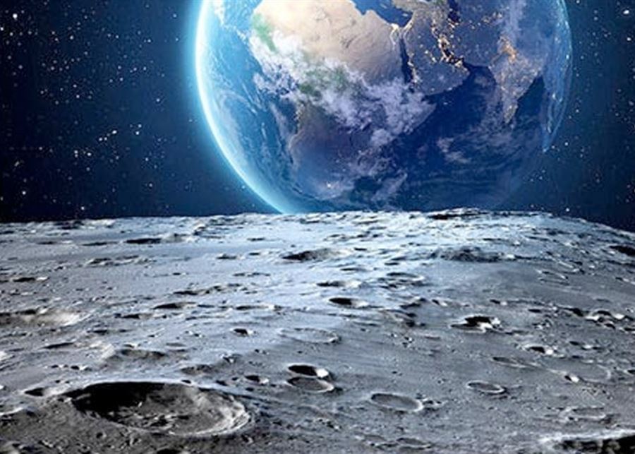 Луна каждый год отдаляется. Почва Луны. Луна отдаляется от земли. Космический гринд.